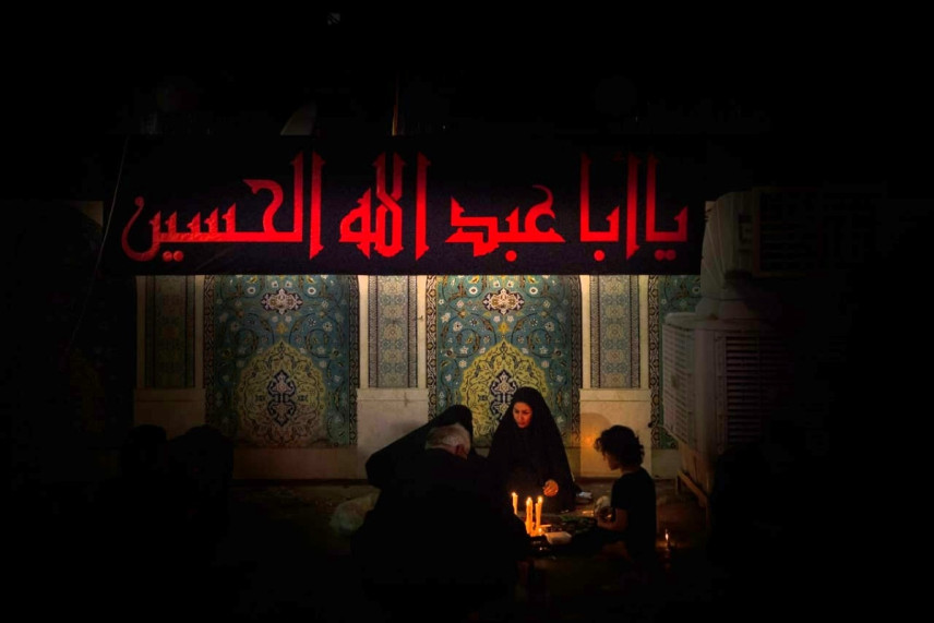 عاشوراء 1448.. ليلة الشموع