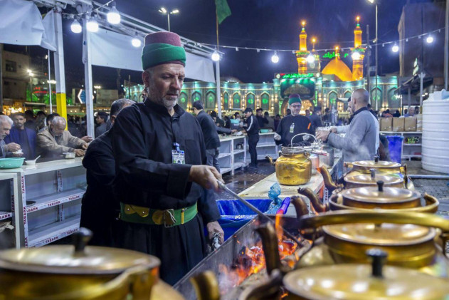 موكب السادة الخدم... أصالة بعبق خمسينيات القرن الماضي