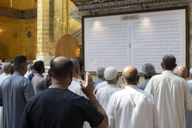 دعاء الزيارة.. إرث تناقلته الاجيال